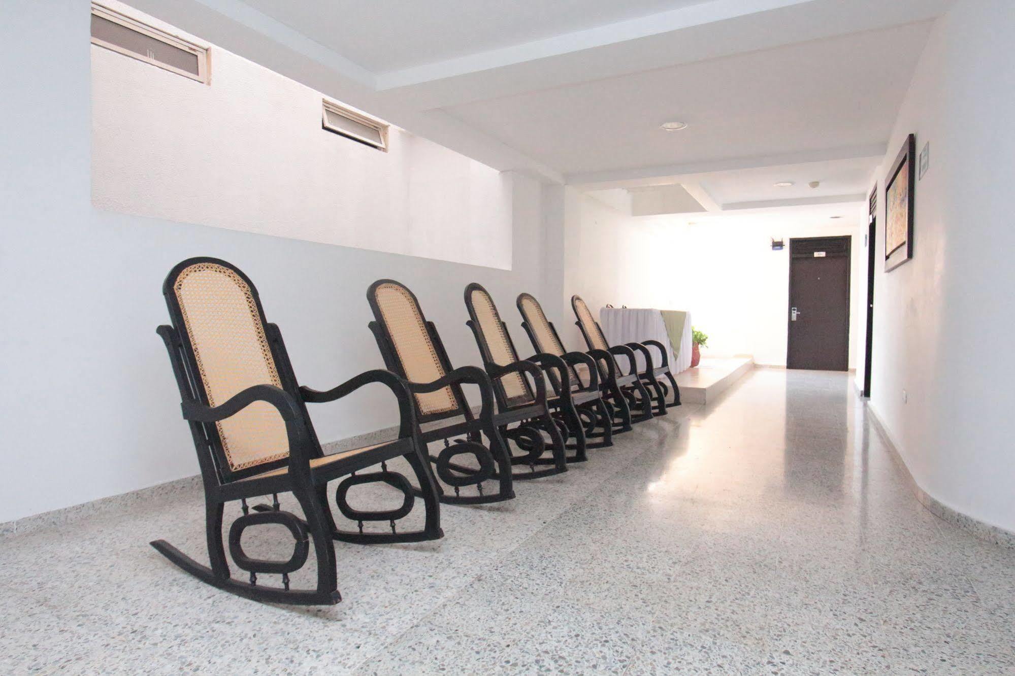 Hotel Arawak Upar Βαγιεντουπάρ Εξωτερικό φωτογραφία