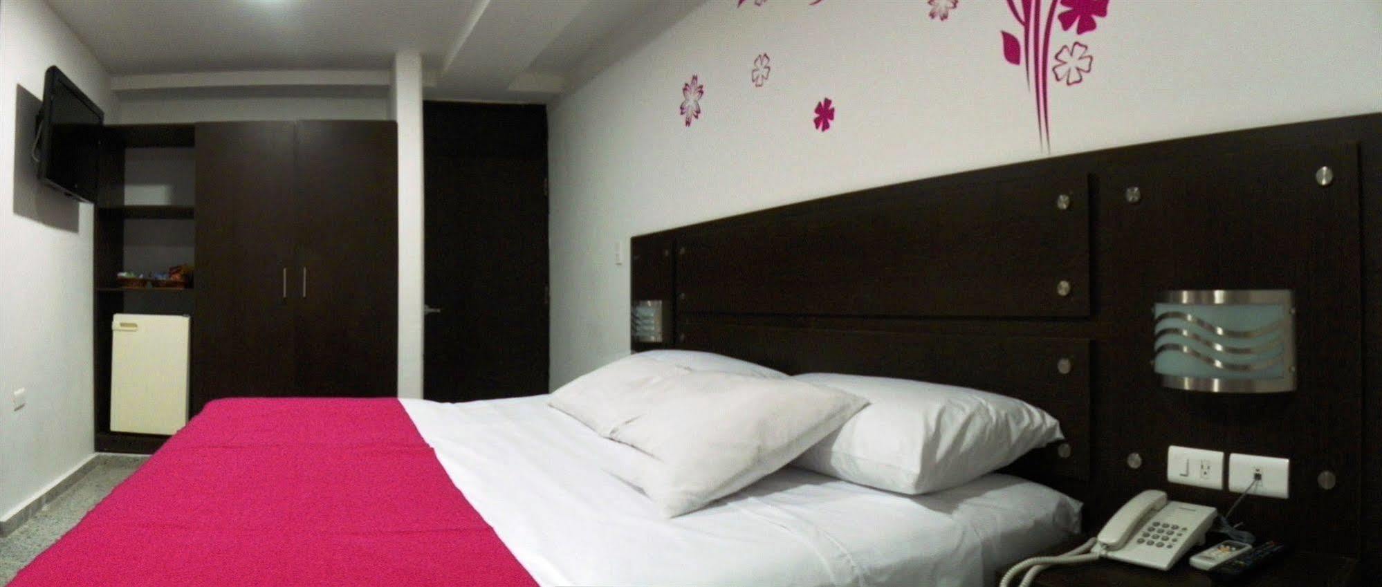 Hotel Arawak Upar Βαγιεντουπάρ Εξωτερικό φωτογραφία