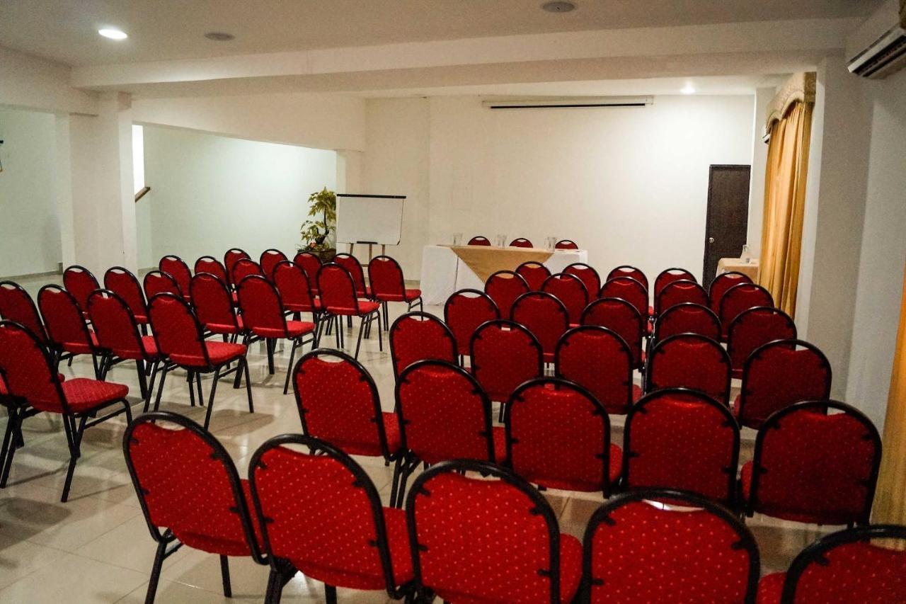 Hotel Arawak Upar Βαγιεντουπάρ Εξωτερικό φωτογραφία